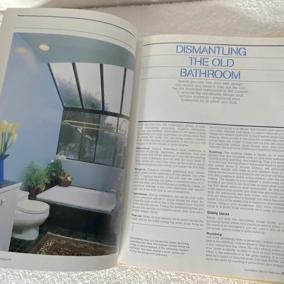 Vintage Grolier’s Home Owning Made Easy Remodelling Kitchens  & Bathrooms Book - Picture 6 of 11